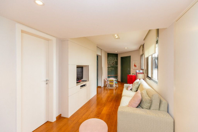 Imagem Apartamento com 3 Quartos à Venda, 218 m² em Itaim - São Paulo