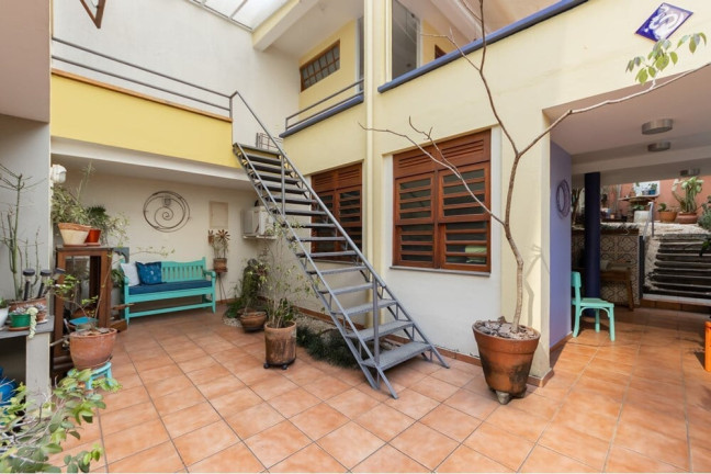 Imagem Casa com 3 Quartos à Venda, 220 m² em Vila Mariana - São Paulo Imagem Casa com 3 Quartos à Venda, 220 m² em Vila Mariana - São Paulo