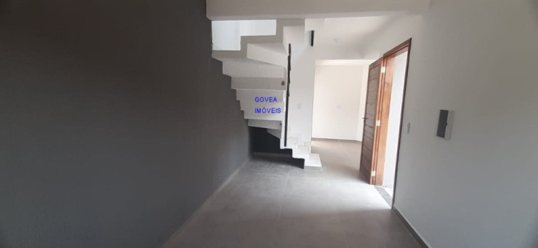 Sobrado com 2 Quartos à Venda, 60 m² em Cidade Industrial - Curitiba