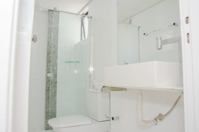 Imagem Imóvel com 2 Quartos à Venda, 197 m² em Caminho Das árvores - Salvador Imagem Imóvel com 2 Quartos à Venda, 197 m² em Caminho Das árvores - Salvador
