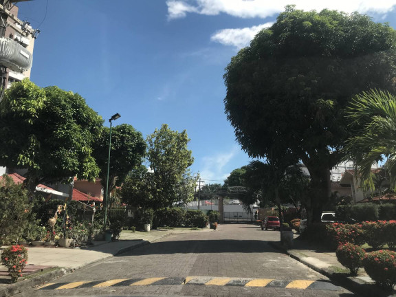 Imagem Casa com 3 Quartos à Venda, em Nova Esperança - Manaus Imagem Casa com 3 Quartos à Venda, em Nova Esperança - Manaus