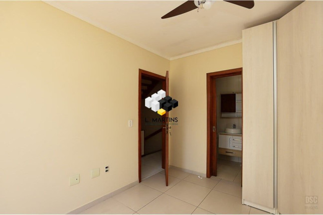 Imagem Casa com 3 Quartos à Venda, 143 m² em Hípica - Porto Alegre Imagem Casa com 3 Quartos à Venda, 143 m² em Hípica - Porto Alegre