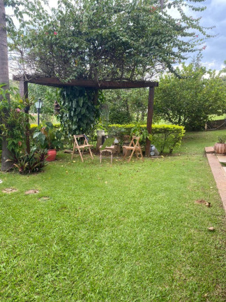 Imagem Casa de Condomínio com 5 Quartos à Venda, 360 m²