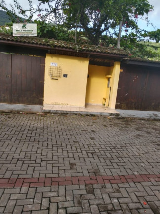 Casa com 4 Quartos à Venda,  em Praia Das Cigarras - São Sebastião
