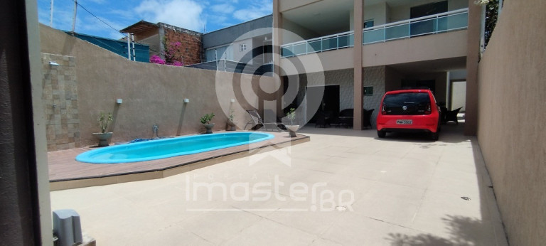 Casa com 5 Quartos à Venda, 175 m² em Edson Queiroz - Fortaleza