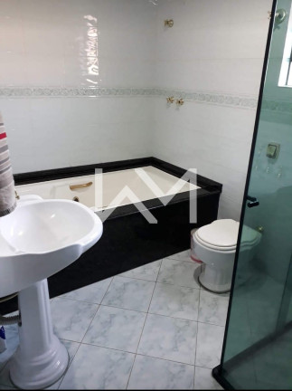Imagem Sobrado com 3 Quartos à Venda, 220 m² em Jardim Das Nações - Guarulhos Imagem Sobrado com 3 Quartos à Venda, 220 m² em Jardim Das Nações - Guarulhos