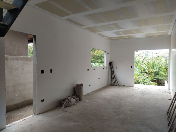 Imagem Casa com 3 Quartos à Venda, 180 m² em Piqueri - Atibaia Imagem Casa com 3 Quartos à Venda, 180 m² em Piqueri - Atibaia