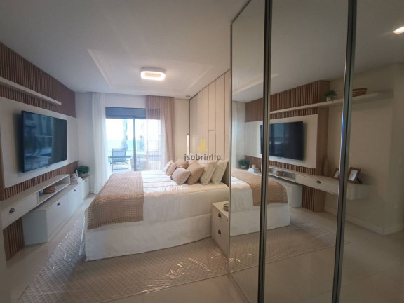 Imagem Apartamento com 3 Quartos à Venda, 399 m² em Centro - Balneário Camboriú Imagem Apartamento com 3 Quartos à Venda, 399 m² em Centro - Balneário Camboriú
