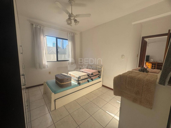 Imagem Apartamento com 2 Quartos à Venda, 77 m² em Centro - Balneário Camboriú