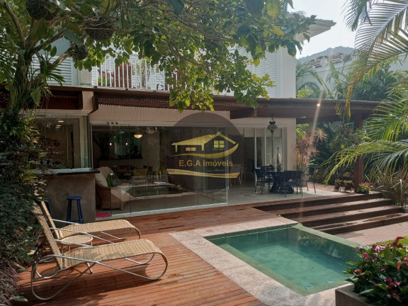 Imagem Casa de Condomínio com 4 Quartos à Venda, 250 m² em Juquehy - São Sebastião