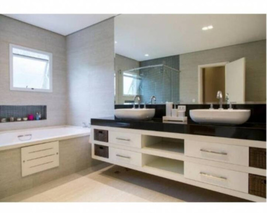 Imagem Casa com 4 Quartos à Venda, 668 m² em Tamboré - Santana De Parnaíba Imagem Casa com 4 Quartos à Venda, 668 m² em Tamboré - Santana De Parnaíba