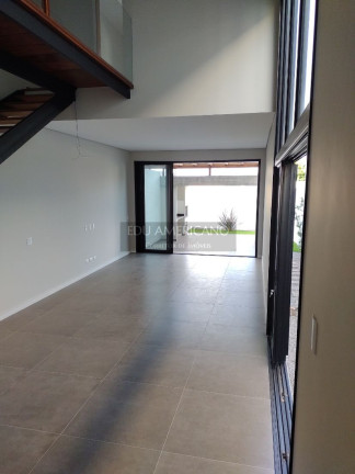 Imagem Casa com 2 Quartos à Venda, 166 m² em Jardim Dos Pinheiros - Atibaia