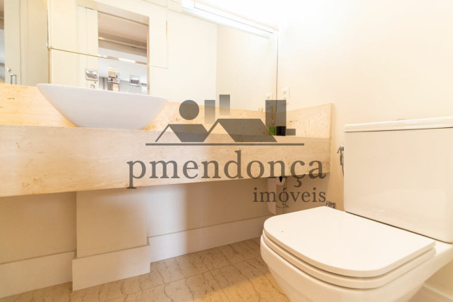 Imagem Apartamento com 2 Quartos à Venda, 127 m² em Vila Madalena - São Paulo