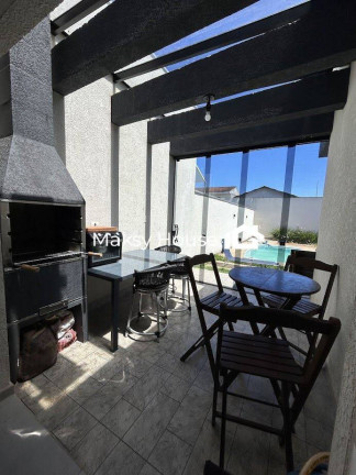 Imagem Casa com 3 Quartos para Temporada,  em Bal. Nereidas - Guaratuba