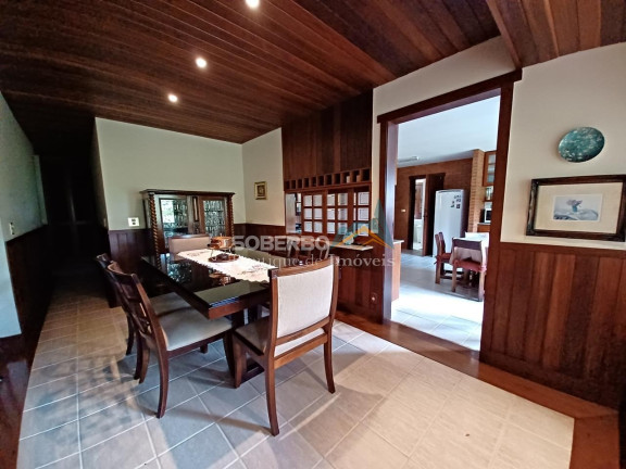 Casa com 5 Quartos à Venda, 900 m² em Parque Do Imbui - Teresópolis