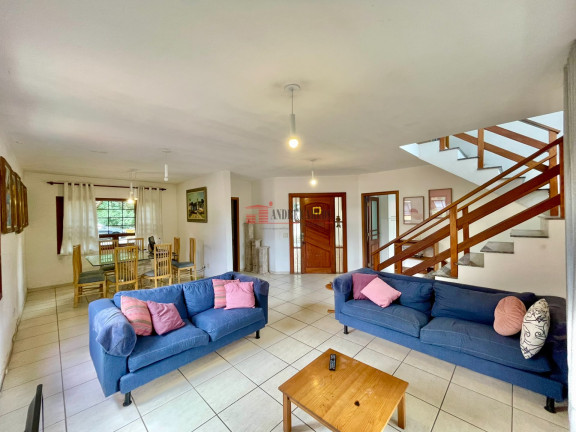 Imagem Casa de Condomínio com 3 Quartos à Venda, 233 m² em Parque Ideal - Carapicuíba Imagem Casa de Condomínio com 3 Quartos à Venda, 233 m² em Parque Ideal - Carapicuíba