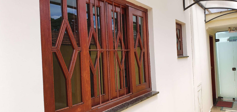 Imagem Casa com 4 Quartos à Venda, 240 m² em Vila Bonilha - São Paulo