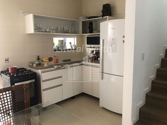 Imagem Sobrado com 2 Quartos à Venda, 83 m² em Centro - Itajaí Imagem Sobrado com 2 Quartos à Venda, 83 m² em Centro - Itajaí