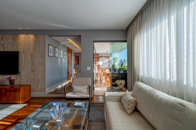 Imagem Apartamento com 4 Quartos à Venda, 261 m² em Vila Morumbi - São Paulo