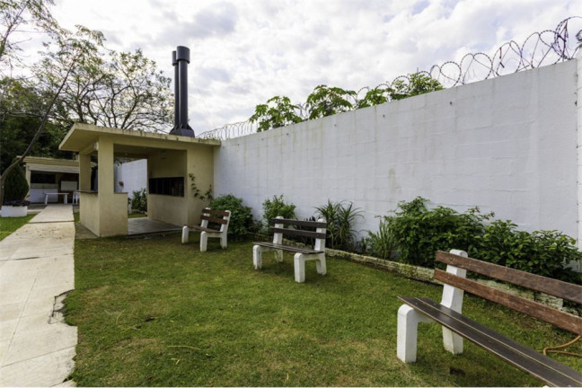 Imagem Imóvel com 2 Quartos à Venda, em São Sebastião - Porto Alegre Imagem Imóvel com 2 Quartos à Venda, em São Sebastião - Porto Alegre