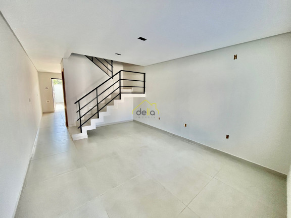 Imagem Casa com 3 Quartos à Venda, 109 m² em Boa Vista - Joinville Imagem Casa com 3 Quartos à Venda, 109 m² em Boa Vista - Joinville