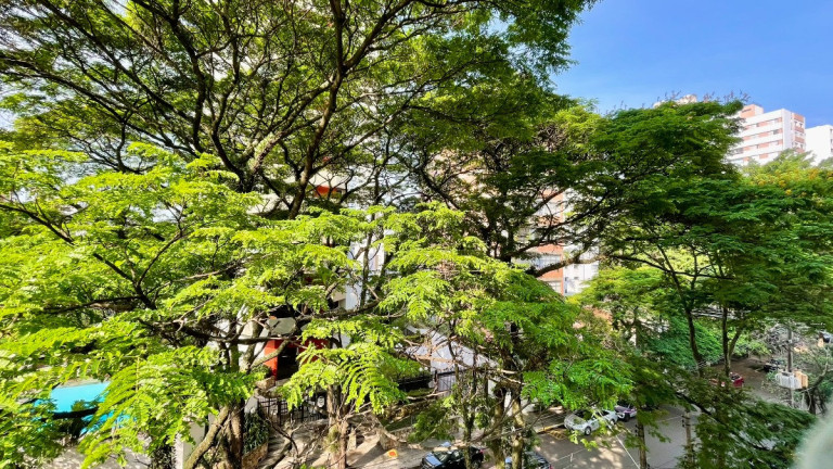 Imagem Apartamento com 3 Quartos à Venda, 240 m² em Campo Belo - São Paulo