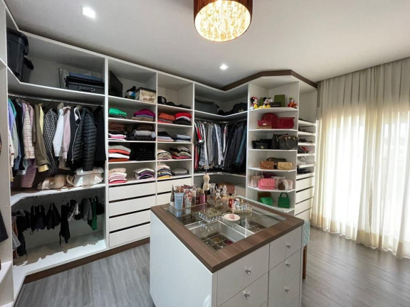 Imagem Casa com 3 Quartos à Venda, 289 m² em Santa Regina - Camboriú