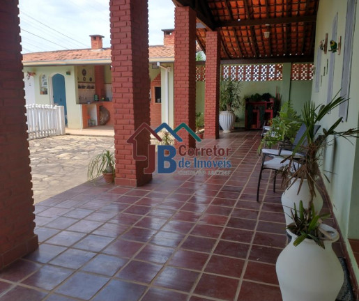Imagem Chácara com 4 Quartos à Venda, 1.216 m² em Curral - Ibiúna