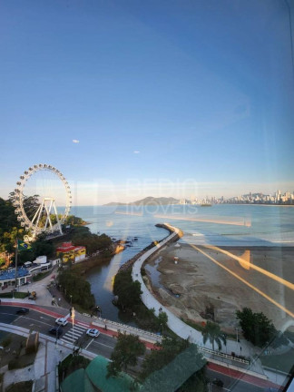 Imagem Apartamento com 4 Quartos à Venda, 292 m² em Pioneiros - Balneário Camboriú Imagem Apartamento com 4 Quartos à Venda, 292 m² em Pioneiros - Balneário Camboriú