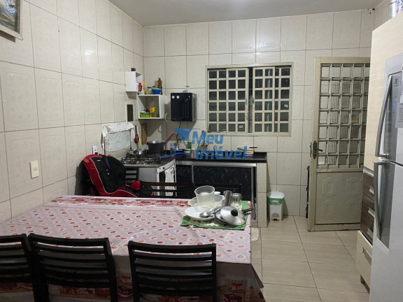 Imagem Casa com 5 Quartos à Venda, 300 m² em Samambaia Sul (samambaia) - Brasília