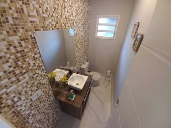 Imagem Casa com 4 Quartos à Venda, em Praia Grande Imagem Casa com 4 Quartos à Venda, em Praia Grande