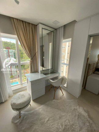 Imagem Apartamento com 3 Quartos à Venda, 206 m² em Pioneiros - Balneário Camboriú Imagem Apartamento com 3 Quartos à Venda, 206 m² em Pioneiros - Balneário Camboriú