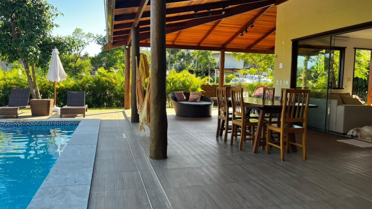 Imagem Casa com 4 Quartos à Venda, 350 m² em Galeria Alga Marinha - Mata De São João Imagem Casa com 4 Quartos à Venda, 350 m² em Galeria Alga Marinha - Mata De São João