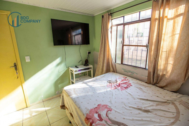 Imagem Casa com 3 Quartos à Venda, 194 m² em Camacuã - Irati