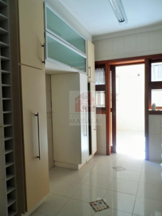 Imagem Casa com 4 Quartos à Venda, 350 m² em Vila Assunção - Porto Alegre