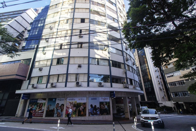 Imagem Apartamento com 3 Quartos à Venda, 105 m² em Centro - Florianópolis