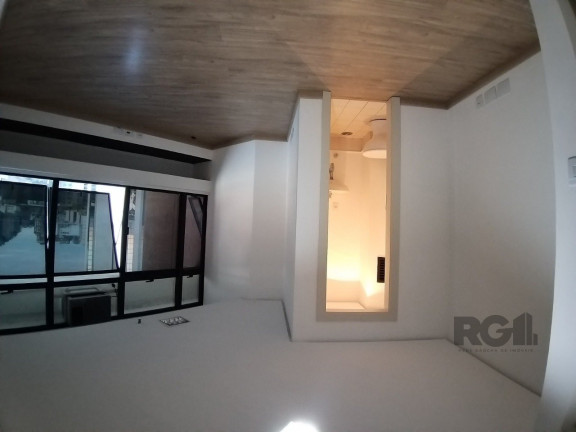 Imagem Sala Comercial à Venda, 28 m² em Centro Histórico - Porto Alegre Imagem Sala Comercial à Venda, 28 m² em Centro Histórico - Porto Alegre