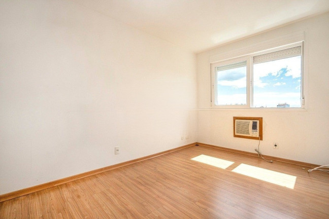 Imagem Apartamento com 3 Quartos à Venda, 72 m² em São João - Porto Alegre