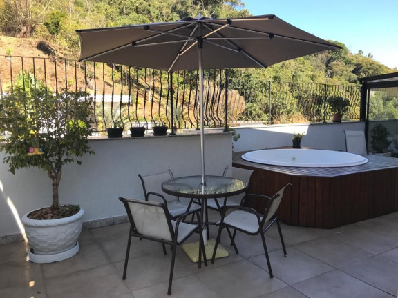 Imagem Cobertura com 3 Quartos à Venda, 227 m² em Várzea - Teresópolis Imagem Cobertura com 3 Quartos à Venda, 227 m² em Várzea - Teresópolis