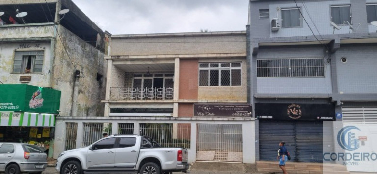 Imóvel com 4 Quartos à Venda, 300 m² em Vilar Dos Teles - São João De Meriti