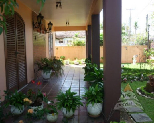 Imagem Casa com 5 Quartos à Venda, 320 m² em Balneário São Pedro - São Pedro Da Aldeia