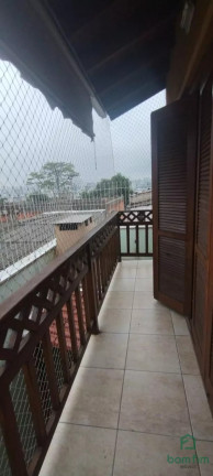 Imagem Casa com 3 Quartos à Venda, 132 m² em Partenon - Porto Alegre Imagem Casa com 3 Quartos à Venda, 132 m² em Partenon - Porto Alegre