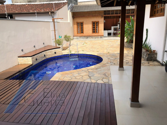 Imagem Casa com 3 Quartos à Venda, 298 m² em Centro - Ubatuba Imagem Casa com 3 Quartos à Venda, 298 m² em Centro - Ubatuba