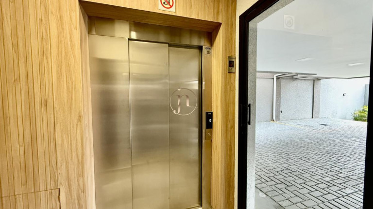 Apartamento com 3 Quartos à Venda, 81 m² em Carioca - São José Dos Pinhais