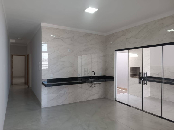Casa com 3 Quartos à Venda, 105 m² em Itamaraty - Anápolis