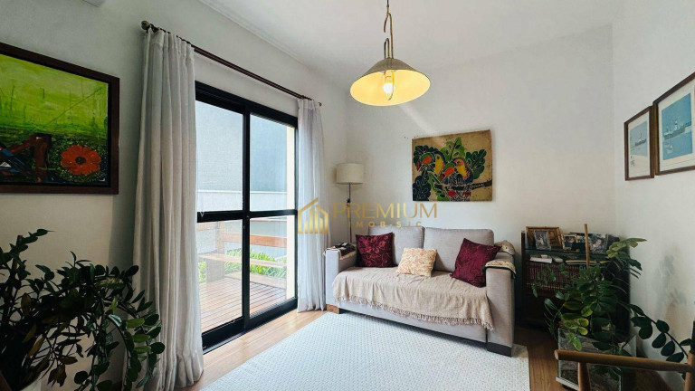 Imagem Imóvel com 5 Quartos à Venda, 275 m² em Jardim Das Colinas - São José Dos Campos