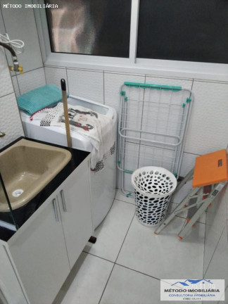 Imagem Apartamento com 2 Quartos à Venda, 46 m² em Parque Jaçatuba - Santo André