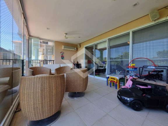 Foto do imóvel Apartamento com 4 Quartos à Venda, 153 m² em Barra Da Tijuca - Rio De Janeiro