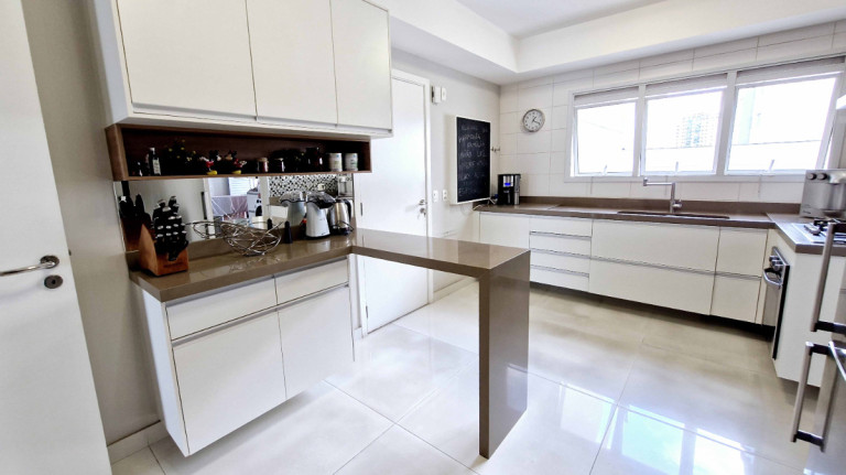 Imagem Apartamento com 3 Quartos à Venda, 258 m² em Brooklin - São Paulo