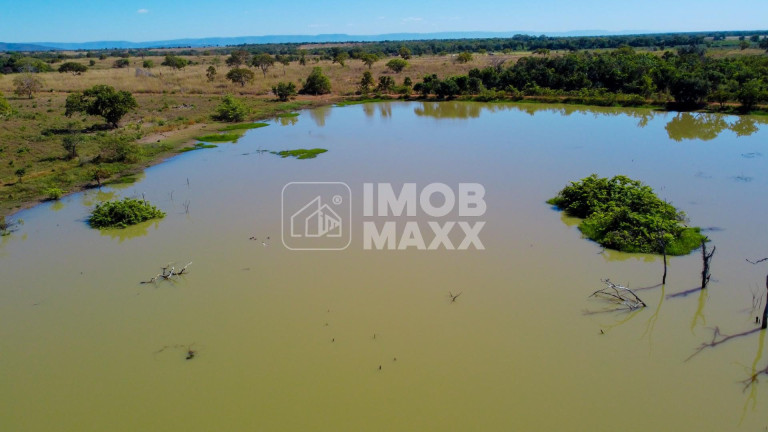 Imagem Imóvel com 4 Quartos à Venda, 281 m² em área Rural De Formosa - Formosa